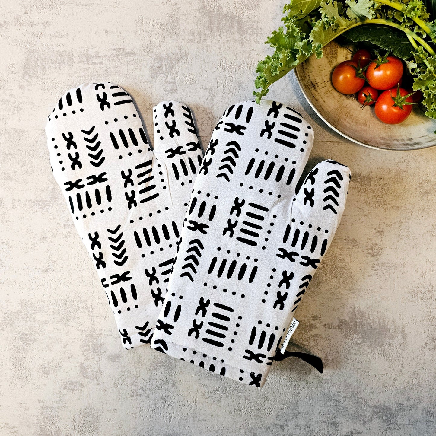 Handmade Oven Gloves, Top View, Black, White