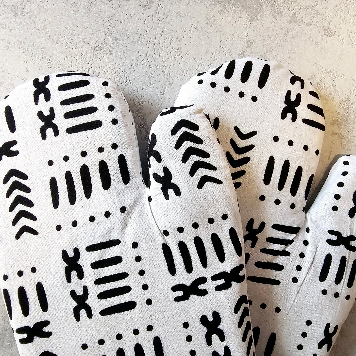 Handmade Oven Gloves, Top View, Black, White